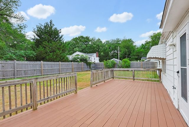 258 Walnut St, Braintree, MA 02184