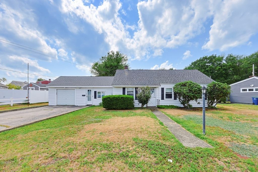 258 Walnut St, Braintree, MA 02184