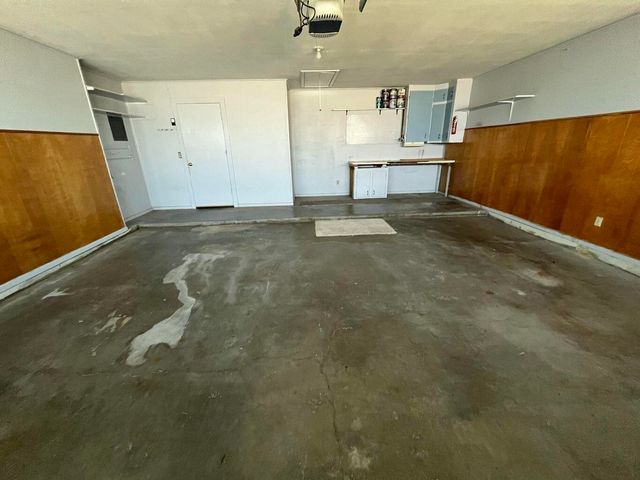 2009 Dallas Street, Plainview, TX 79072