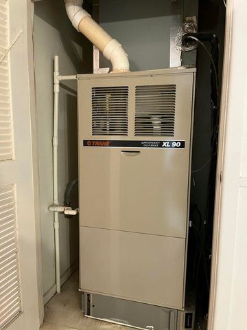 2009 Dallas Street, Plainview, TX 79072