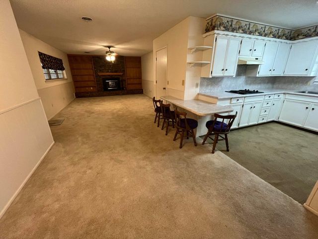 2009 Dallas Street, Plainview, TX 79072