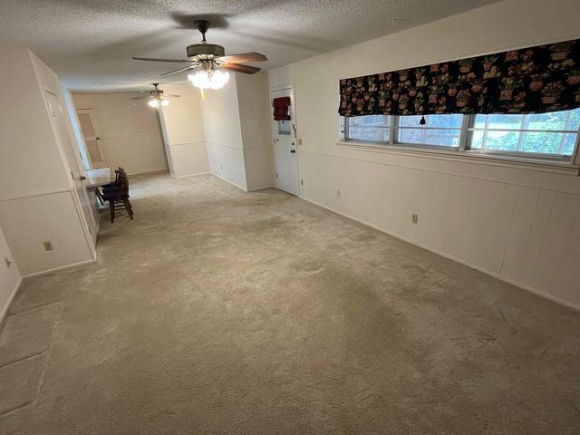 2009 Dallas Street, Plainview, TX 79072