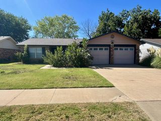 2009 Dallas Street, Plainview, TX 79072