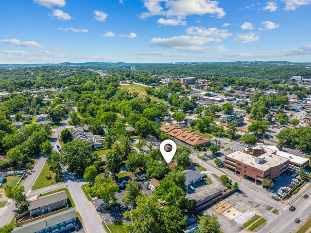 500 S 2nd Street, Branson, MO 65616