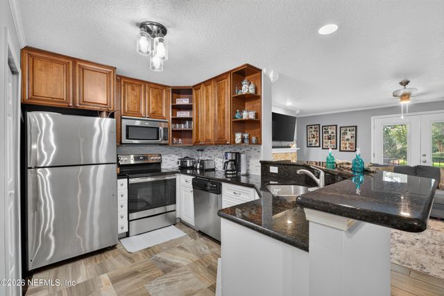 13715 RICHMOND PARK Drive N 504, Jacksonville, FL 32224