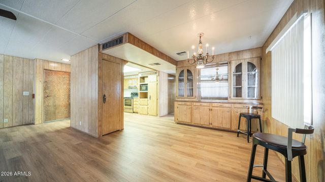 7300 N 51ST Avenue G124, Glendale, AZ 85301