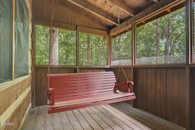 2323 Hidden Mountain Road, Sevierville, TN 37876