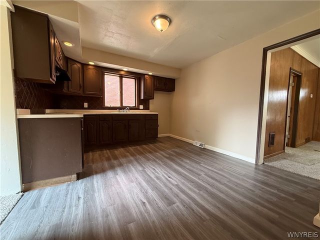 642 21st Street, Niagara Falls, NY 14301
