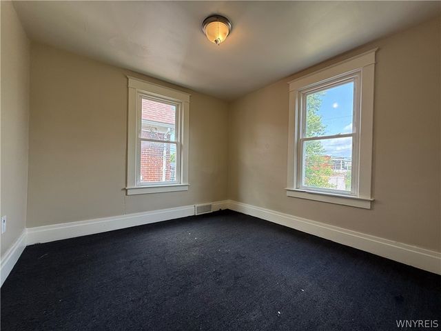 642 21st Street, Niagara Falls, NY 14301