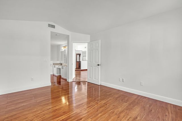 6817 Barnwell Drive, Boynton Beach, FL 33437