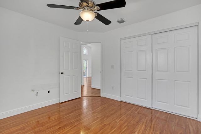 6817 Barnwell Drive, Boynton Beach, FL 33437