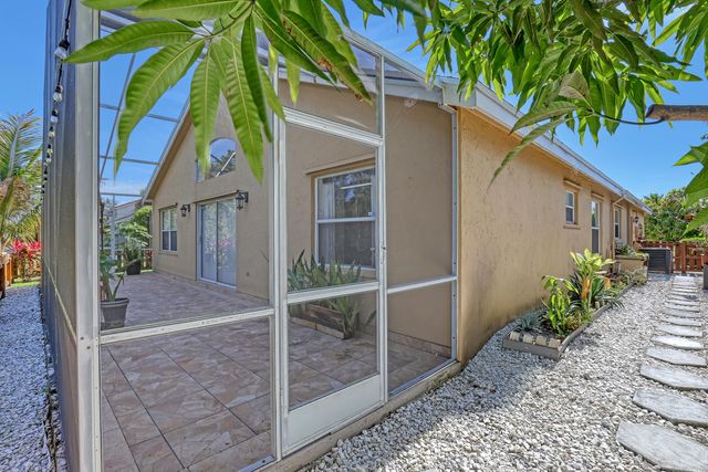 6817 Barnwell Drive, Boynton Beach, FL 33437