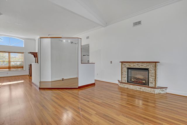 6817 Barnwell Drive, Boynton Beach, FL 33437