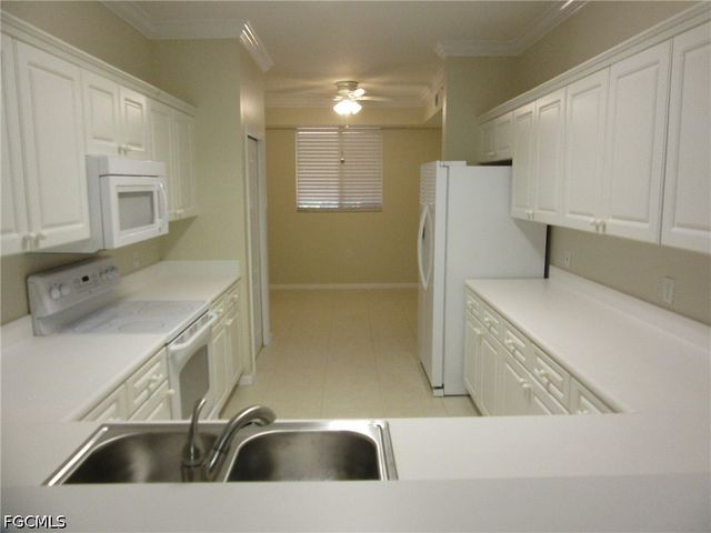 8331 Whiskey Preserve CIR 429, Fort Myers, FL 33919