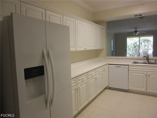 8331 Whiskey Preserve CIR 429, Fort Myers, FL 33919