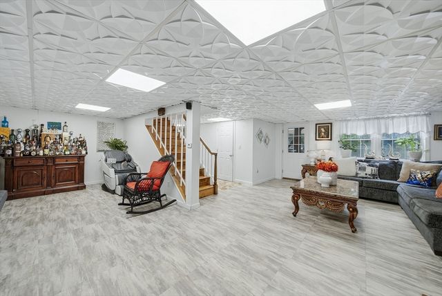 3 Henry Ave., Methuen, MA 01844