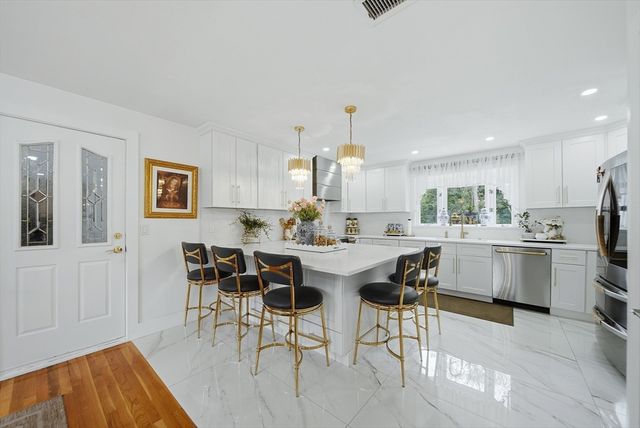 3 Henry Ave., Methuen, MA 01844