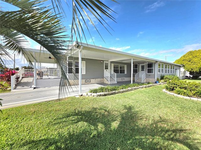 37407 SANDRA AVENUE, Zephyrhills, FL 33542