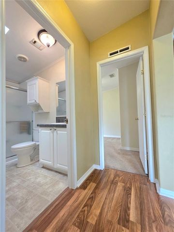 37407 SANDRA AVENUE, Zephyrhills, FL 33542