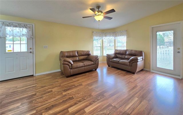 37407 SANDRA AVENUE, Zephyrhills, FL 33542