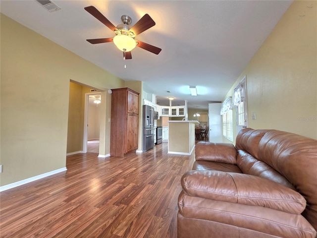 37407 SANDRA AVENUE, Zephyrhills, FL 33542