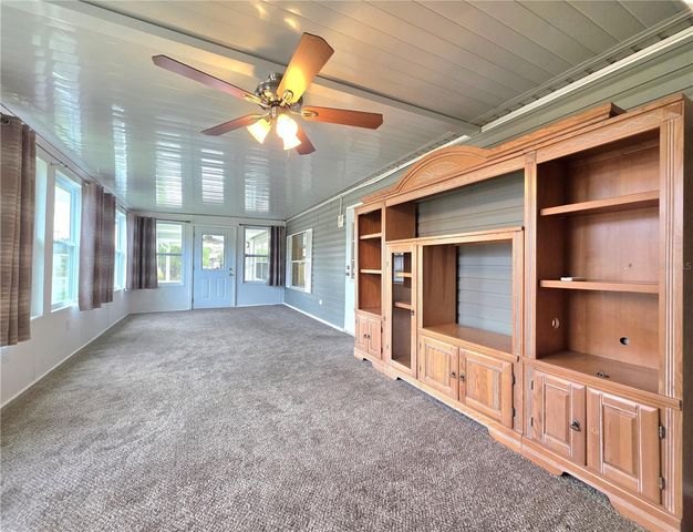 37407 SANDRA AVENUE, Zephyrhills, FL 33542