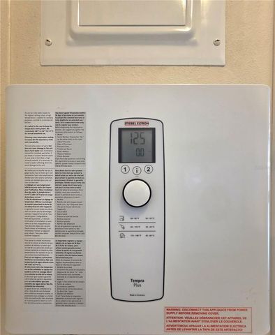 37407 SANDRA AVENUE, Zephyrhills, FL 33542