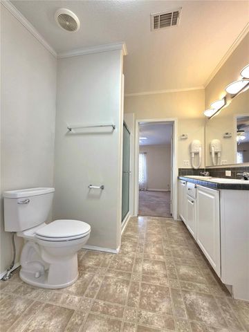 37407 SANDRA AVENUE, Zephyrhills, FL 33542