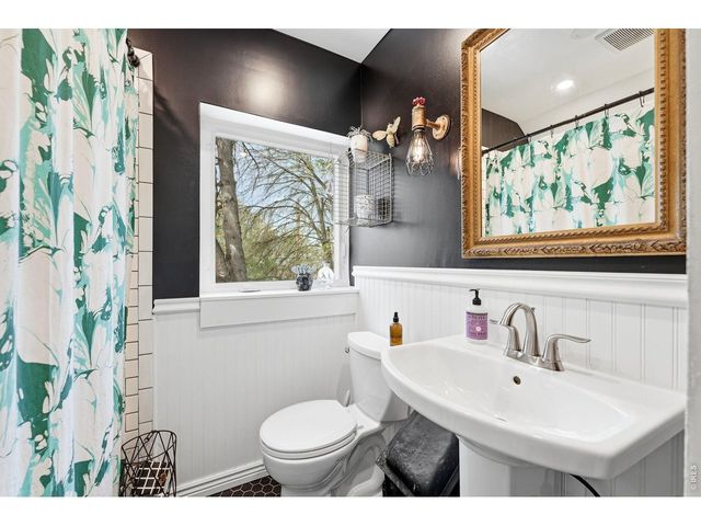 1533 Oneida St, Denver, CO 80220