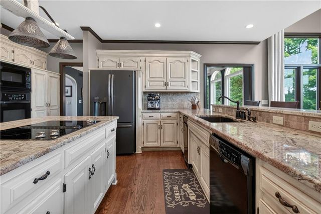 13101 Walmer Street, Overland Park, KS 66209