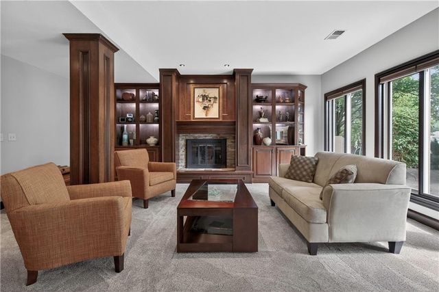 13101 Walmer Street, Overland Park, KS 66209