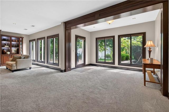 13101 Walmer Street, Overland Park, KS 66209