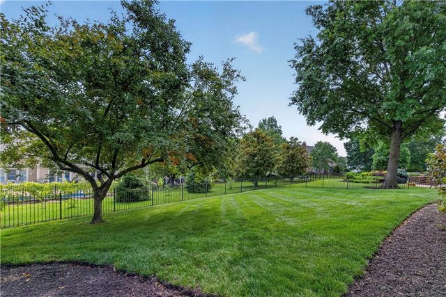 13101 Walmer Street, Overland Park, KS 66209