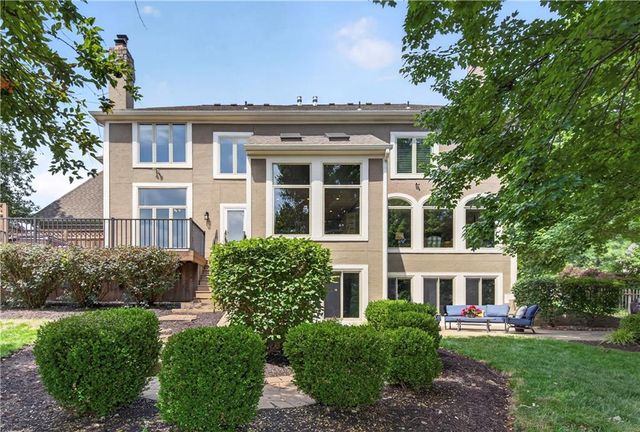 13101 Walmer Street, Overland Park, KS 66209