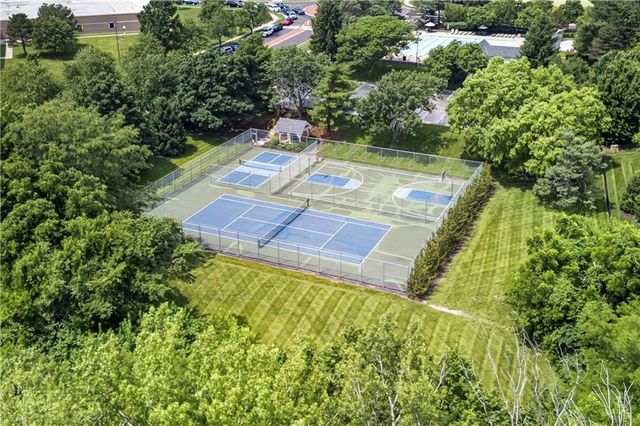 13101 Walmer Street, Overland Park, KS 66209