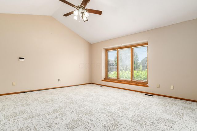 12638 Oakmere Drive, Pickerington, OH 43147