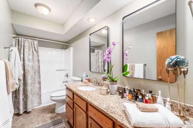 12638 Oakmere Drive, Pickerington, OH 43147