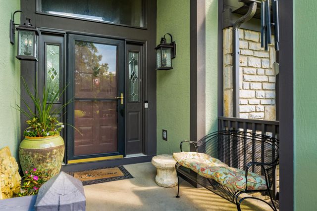 12638 Oakmere Drive, Pickerington, OH 43147
