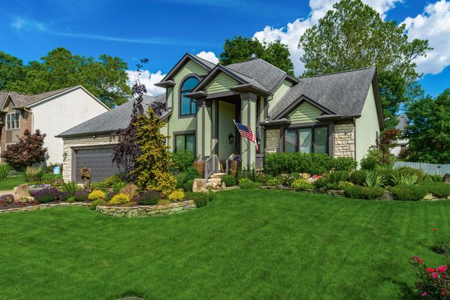 12638 Oakmere Drive, Pickerington, OH 43147