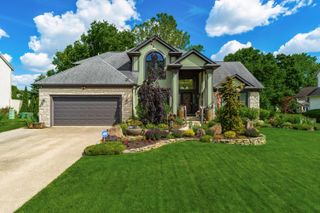 12638 Oakmere Drive, Pickerington, OH 43147