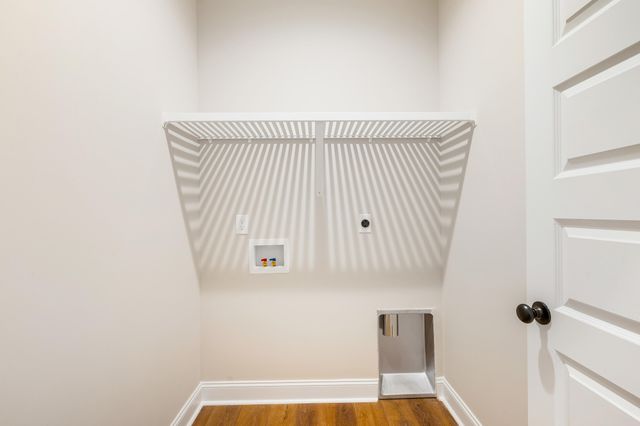 10556 Leesville RD, Lynch Station, VA 24571