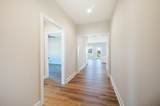 10556 Leesville RD, Lynch Station, VA 24571