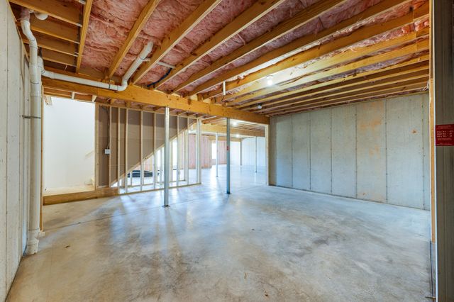 10556 Leesville RD, Lynch Station, VA 24571