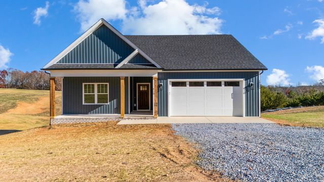 10556 Leesville RD, Lynch Station, VA 24571