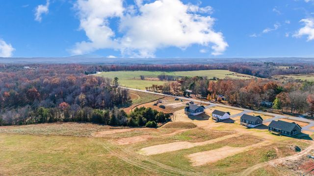 10556 Leesville RD, Lynch Station, VA 24571