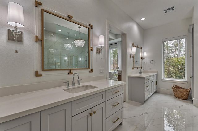 7709 Dog Wood Acres Drive, Montgomery, TX 77316