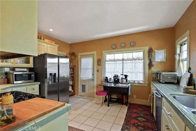 773 Orizaba, Long Beach, CA 90804