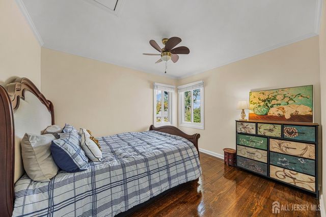 56 Rieder Road, Edison, NJ 08817