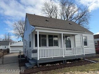 22921 Gaukler Street, St. Clair Shores, MI 48080