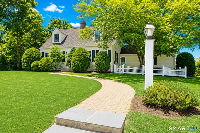 23 Norway Road, North Haven, CT 06473